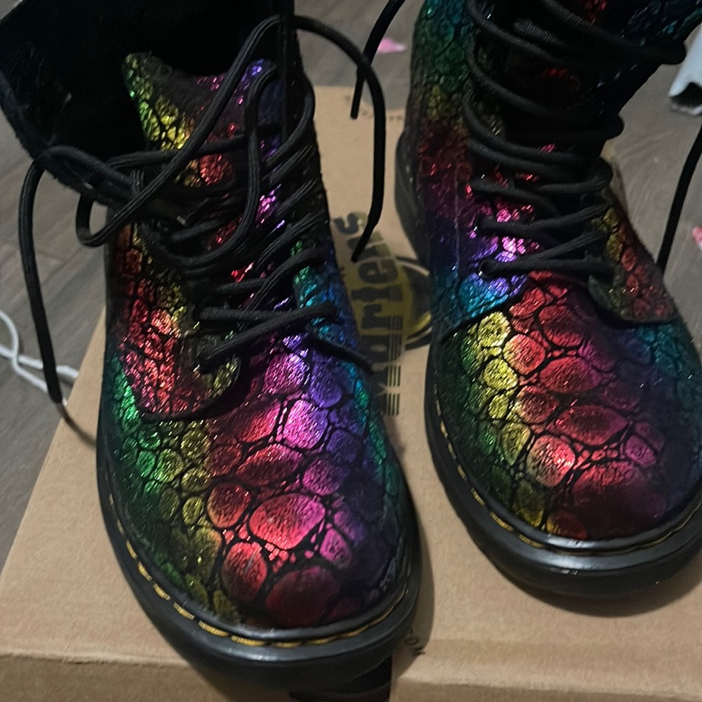 Rare mermaid printed Dr Martens